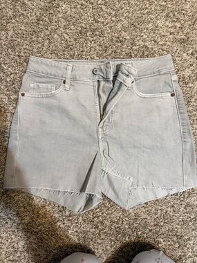 Old Navy Light Gray Frayed Hem Denim Shorts